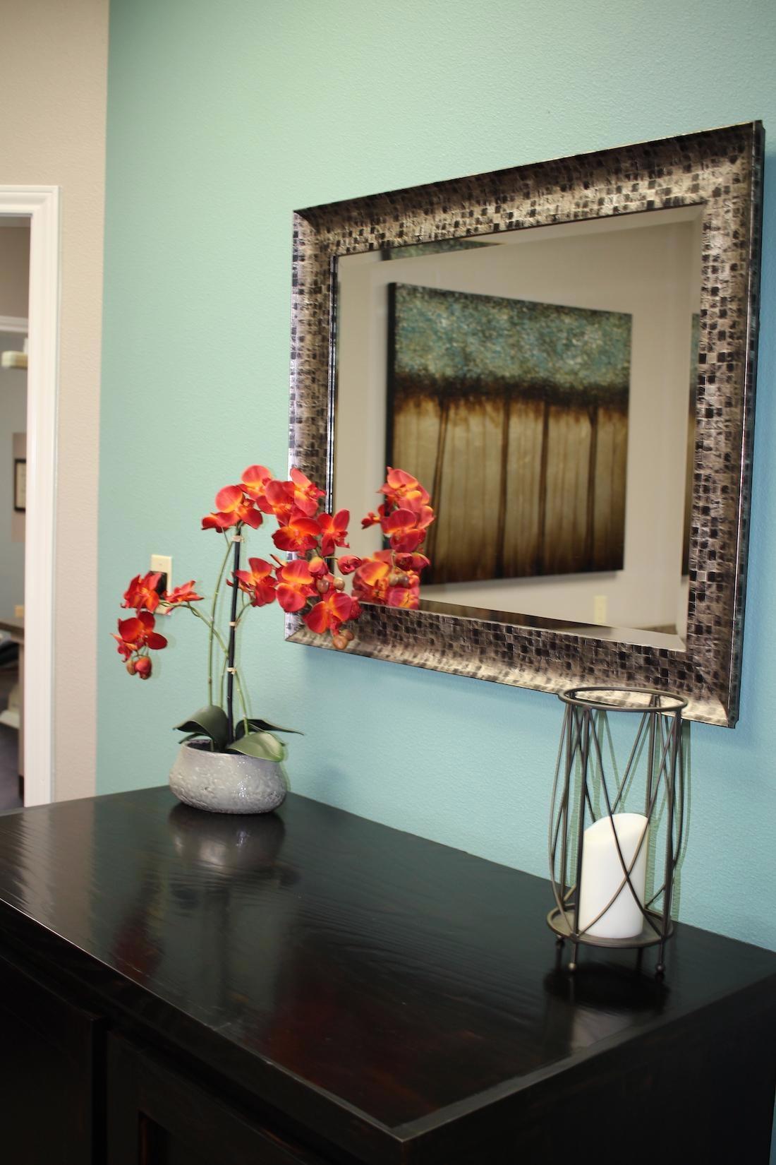 Decor at Humble Dentistry in Humble, TX